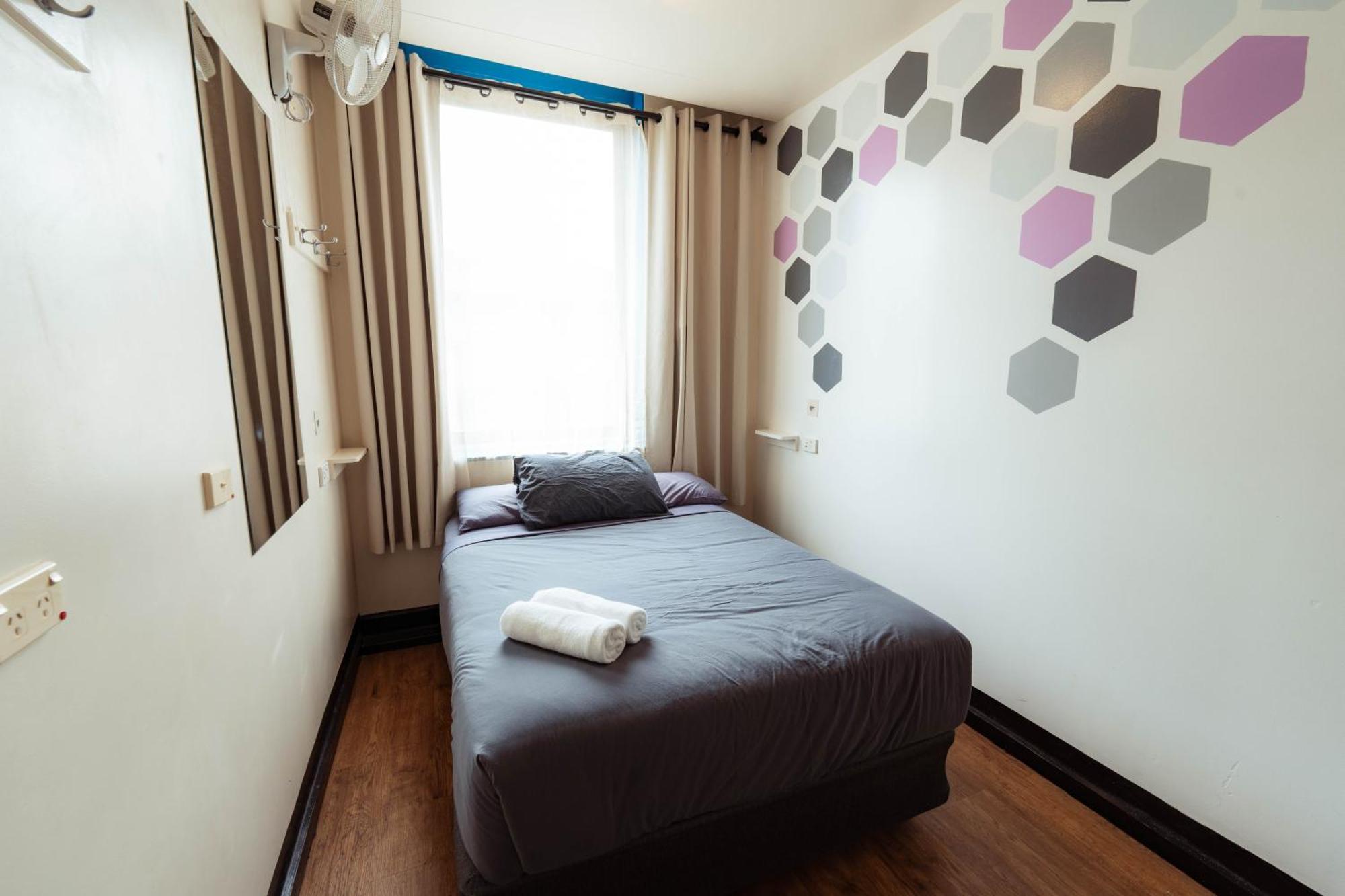 Flinders Backpackers Hostel เมลเบิร์น ภายนอก รูปภาพ