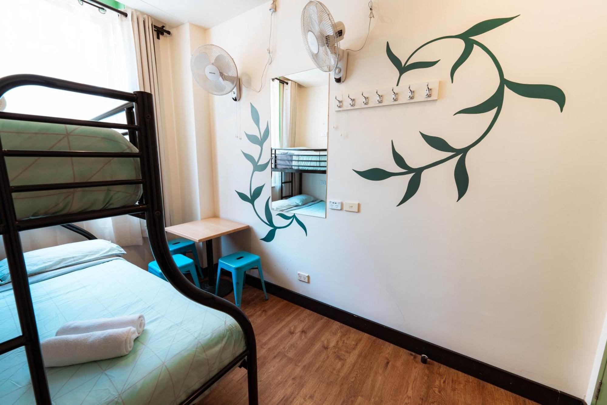 Flinders Backpackers Hostel เมลเบิร์น ภายนอก รูปภาพ