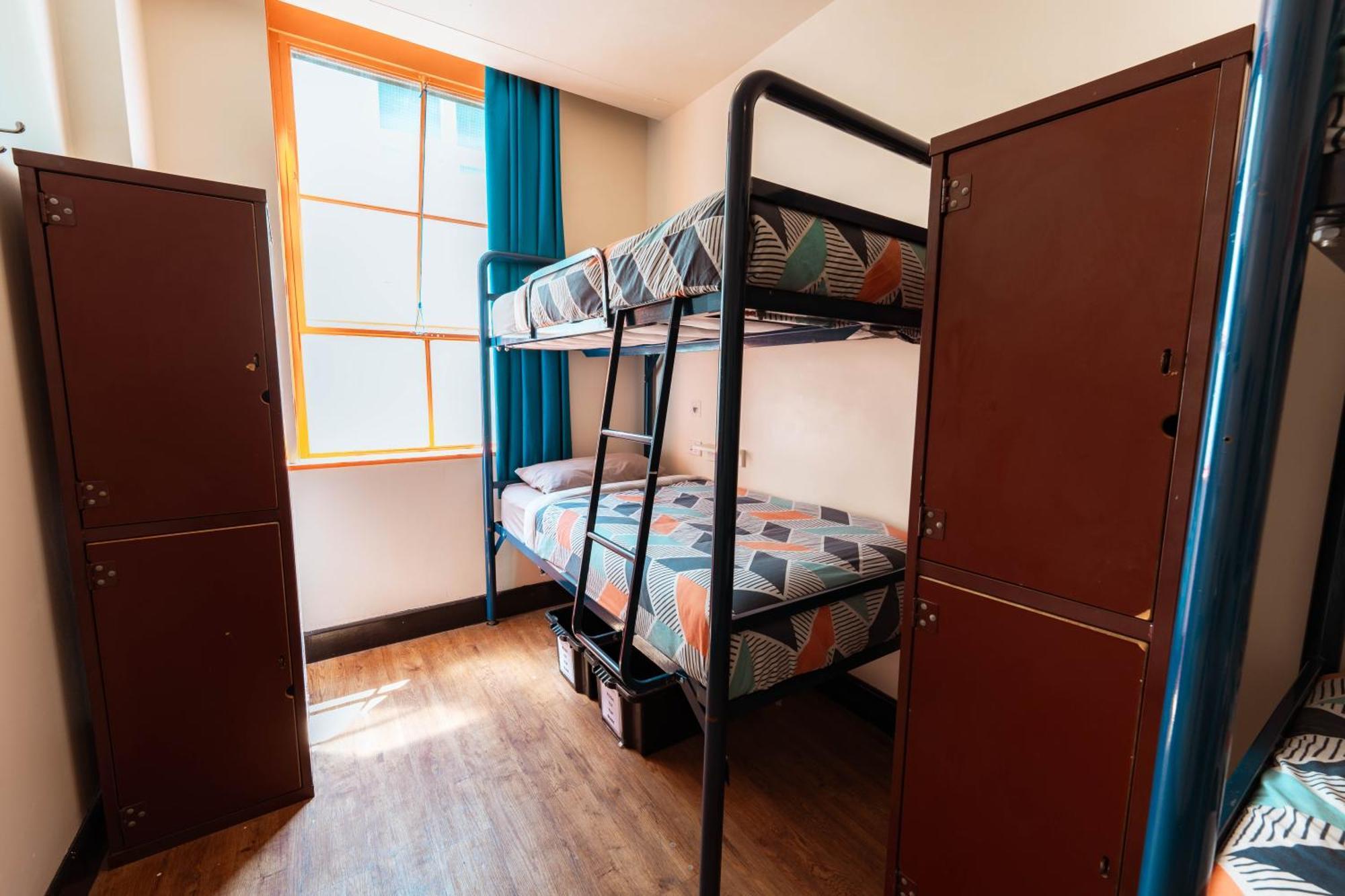 Flinders Backpackers Hostel เมลเบิร์น ห้อง รูปภาพ